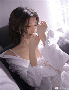 武汉美女洗澡